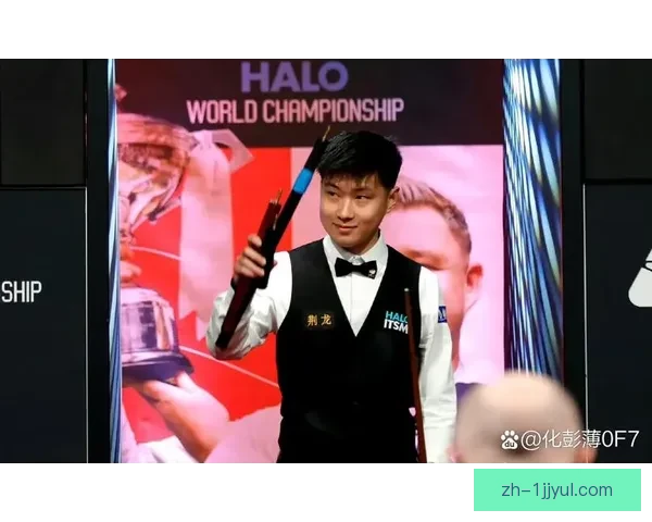 单杆142创纪录赵心童进四强